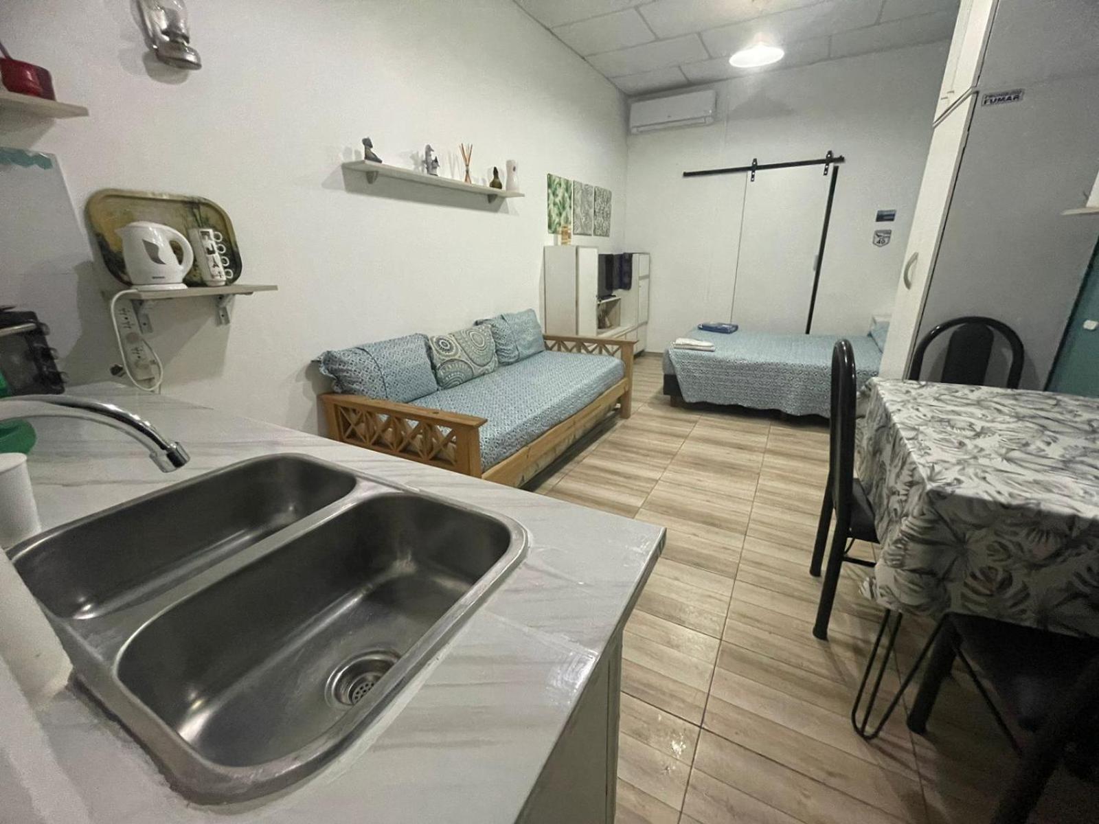 Ezeiza 1 Nuestro Lugar A 15 Minutos Del Aeropuerto Tranfer Opcional Desde Y Al Aeropuerto De Ezeiza Las 24 Horas Pet Friendly Eksteriør billede